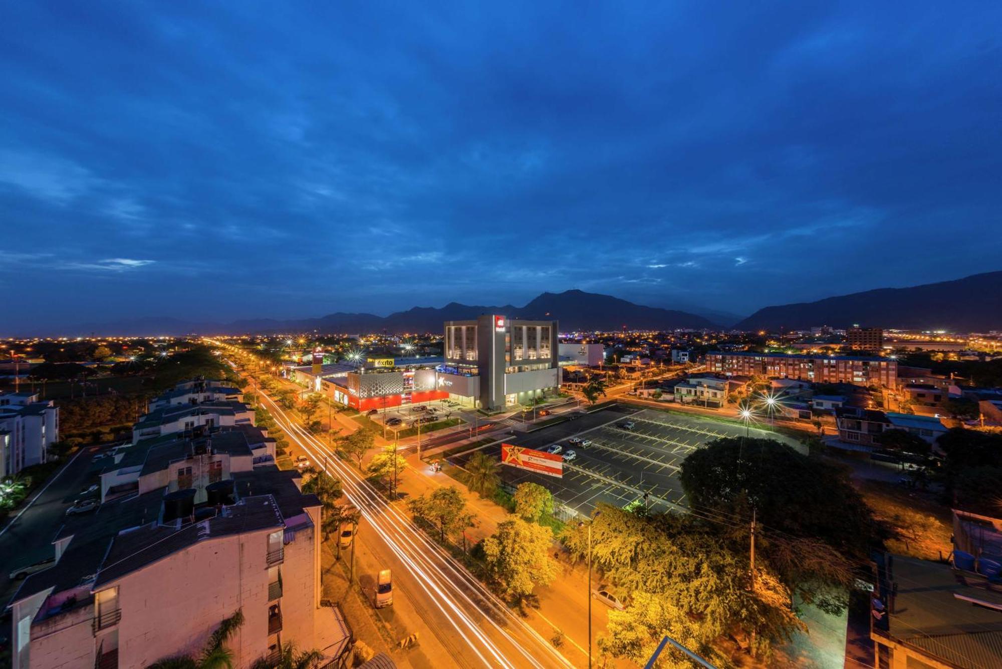 Hampton By Hilton Yopal Hotel Exterior photo